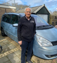 jan met auto v2 Friesland jan met auto